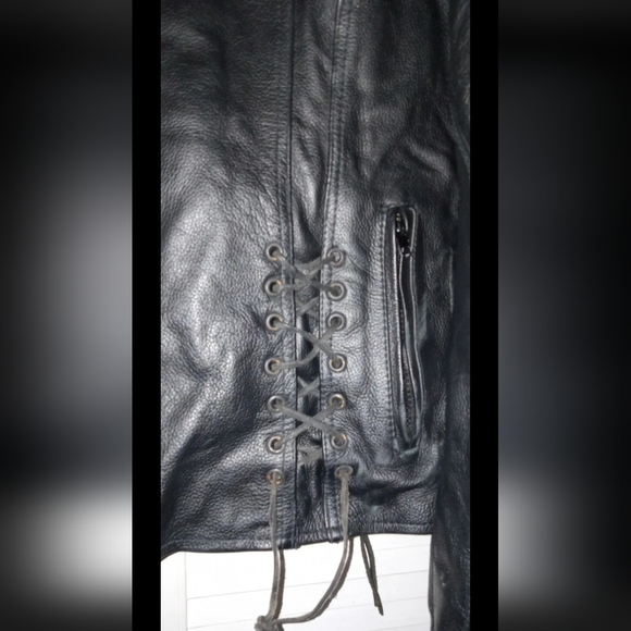 Xelement XS2030 Women's 'Gemma' Solid Black Leather Embroidered Jacket - Large - Picture 13 of 16